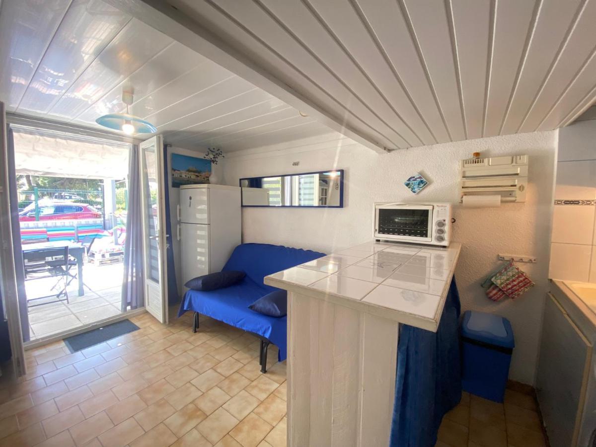 La Maison Bleue Груисан Екстериор снимка