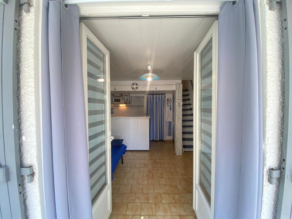 La Maison Bleue Груисан Екстериор снимка